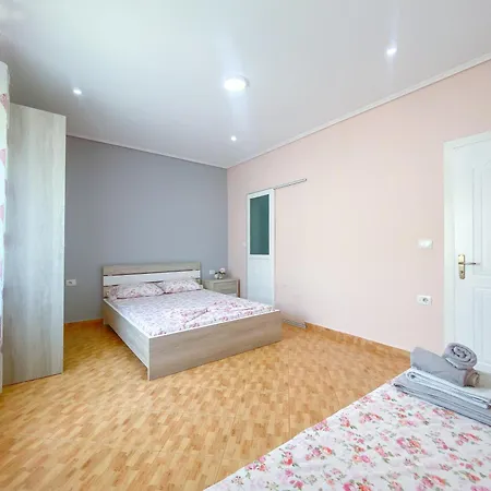 شقة Joel's House ساراندا